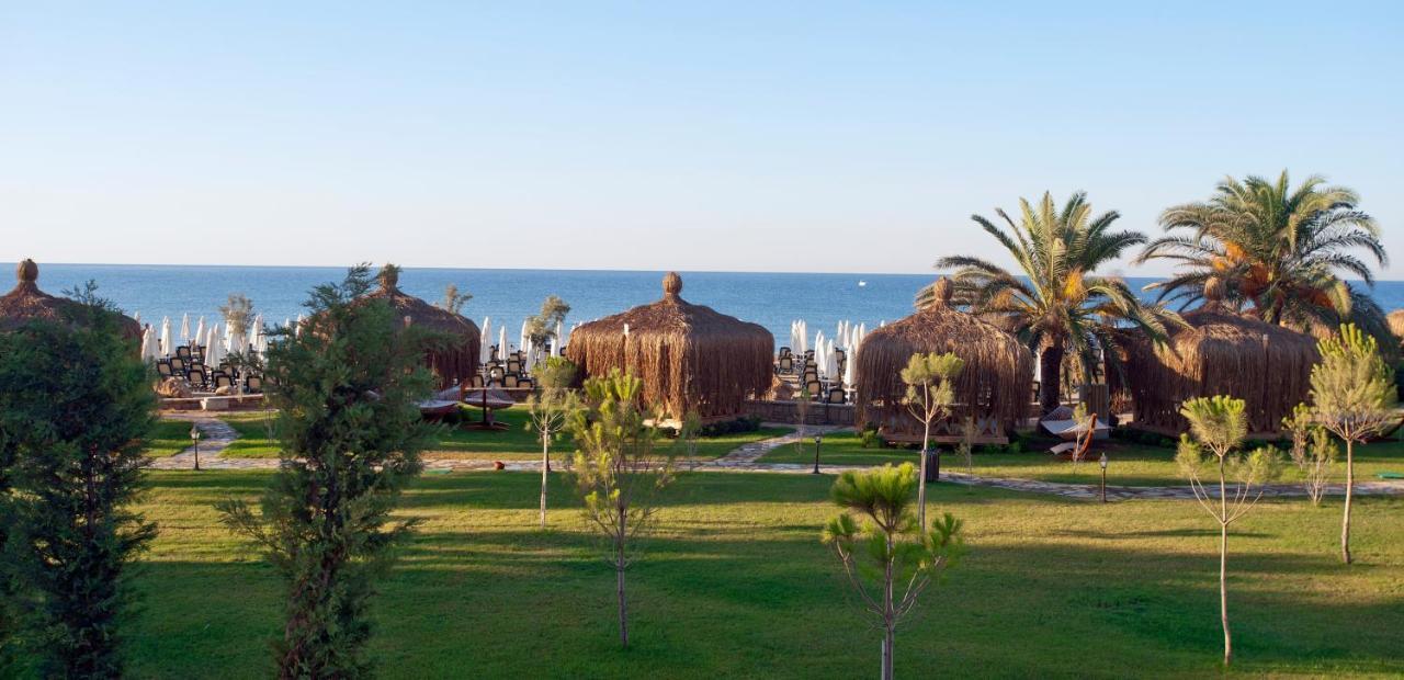 Crystal Tat Beach Golf Resort & Spa เบเลก ภายนอก รูปภาพ